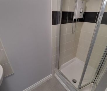 2 bedroom semi-detached house to rent - Photo 1