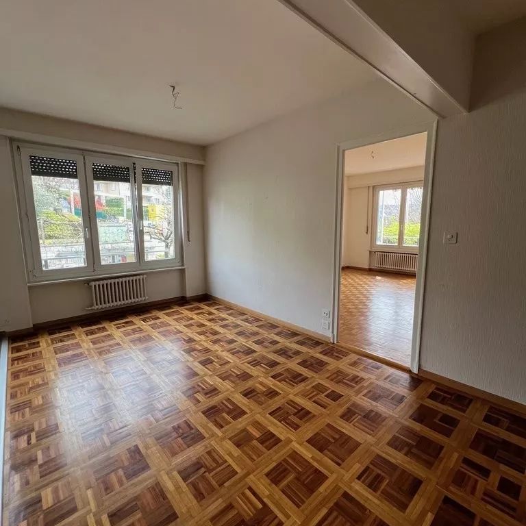 Bel appartement de 2.5 pièces au 2ème étage - Foto 1