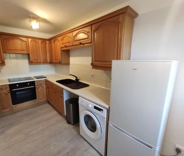 2 bedroom flat to rent - Photo 6