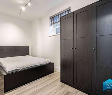 High Street, Barnet, EN5 - Photo 2