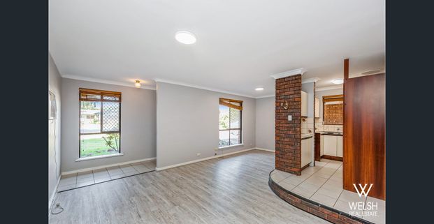 RIGHT ON THE EDGE OF HERDSMAN LAKE! - Photo 1