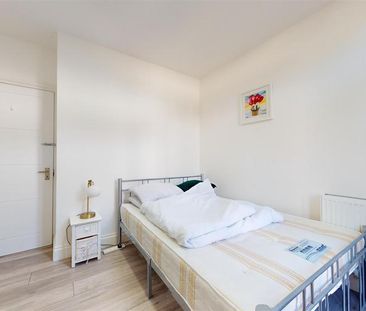 1 bedroom property to rent - Photo 3