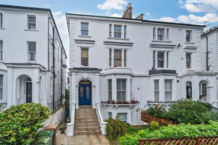 3 bedroom flat to rent - Photo 3