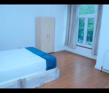 Room in a Shared Flat, Green Lanes, N16 - Photo 3