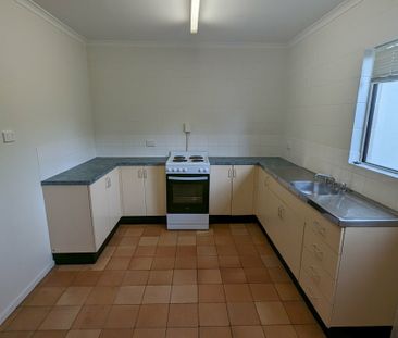 TOWNHOUSE ON THE SOUTHSIDE!!! - Photo 5