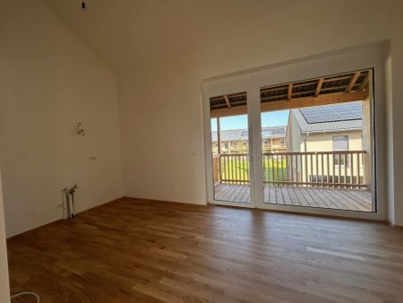 Mietkauf 2-Zimmer-Wohnung mit schöner überdachter Terrasse - Photo 4