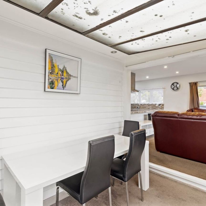 This beautifully presented 4-bedroom house at Mt Wellington - Photo 1