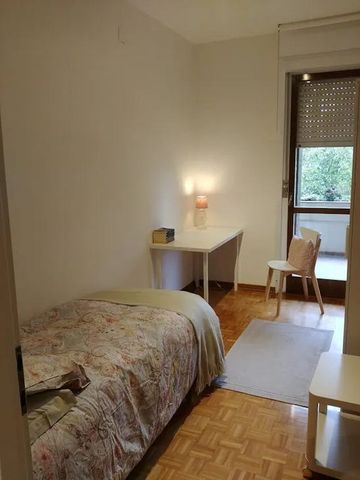 Via Luigi Pellizzo, Padova, Veneto 35128 - Photo 2