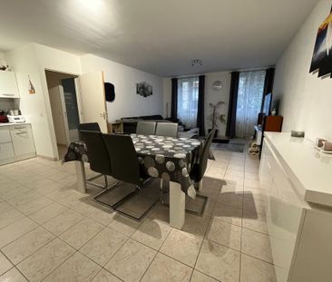 Location Appartement 3 pièces 64m² ST DONAT SUR L HERBASSE 26260 - Photo 2