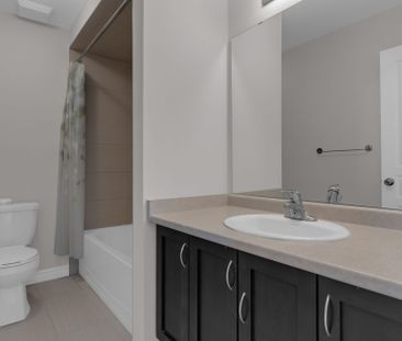 For Lease - 6 Mayland Trail, Hamilton, Ontario - Photo 3