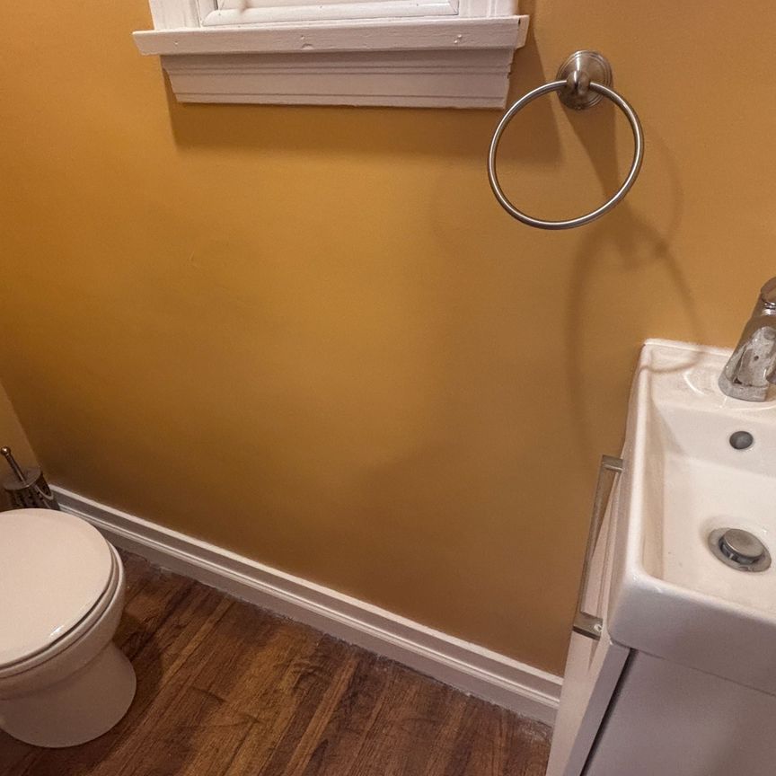 For Lease - 75 Vanbrugh Avenue Unit# MAIN, Toronto, Ontario - Photo 1