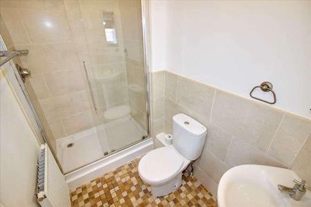 Greenrigg Place, Earsdon View, Shiremoor, NE27 - Photo 3
