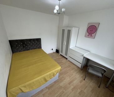 5 bedroom terraced house to rent - Photo 6