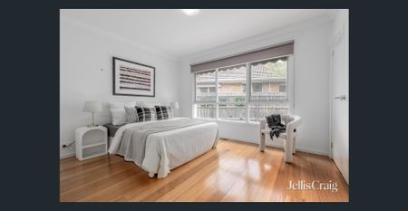 Fully Updated 4 Bedroom Single Level Home - Photo 3