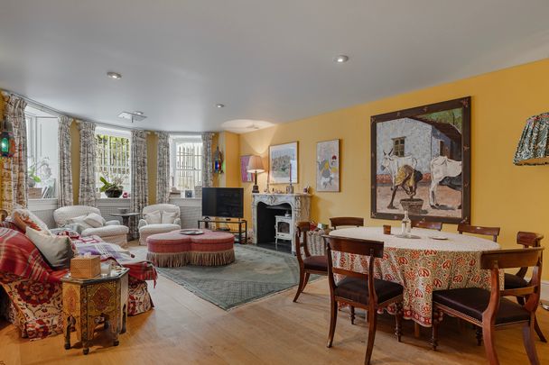 A Grade II Listed Georgian House with a 150ft Garden on Richmond Hill - Photo 1