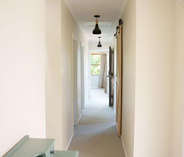 Sunny Elevated Home Near Tahunanui Beach – Privacy, Views and Chara... - Photo 4