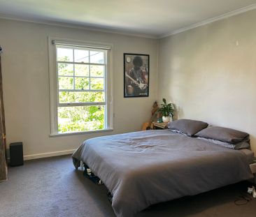 Student Accommodation Available - Photo 1