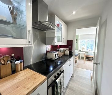 Belle Vue Road, Southbourne - Photo 2