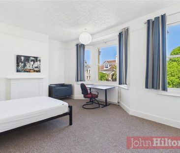 7 bedroom terraced house to rent - Photo 2