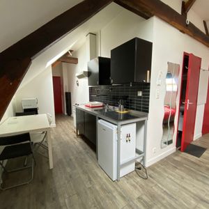 Location Appartement 1 pièce 19m² CHATEAUBRIANT 44110 - Photo 3