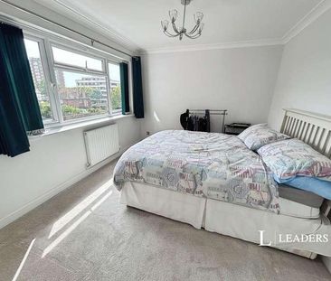 Mora Soomaree Court, Shelley Road, Worthing, West Sussex, BN11 - Photo 3