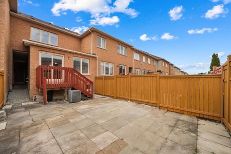 For Lease - 3 Rockgarden Trail, Brampton, Ontario - Photo 4