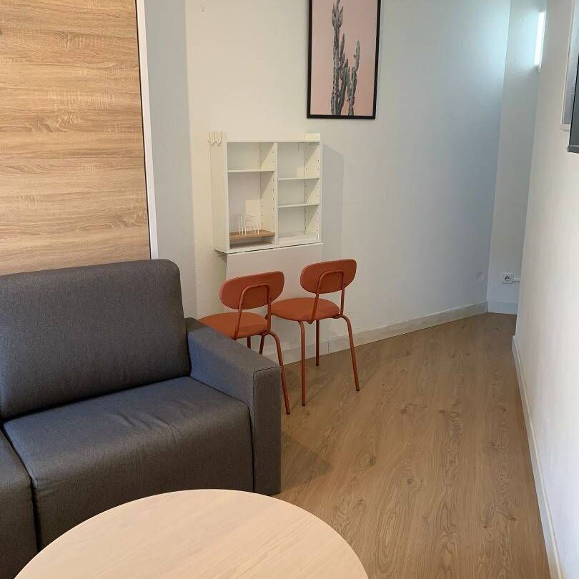 Studio tout équipé au cœur de Nantes ! - Photo 1