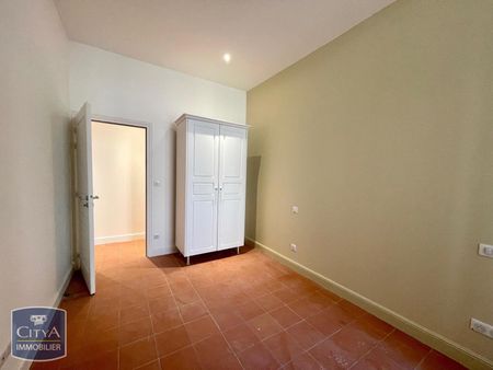 Location Appartement 3 pièces 78m² NARBONNE 11100 - Photo 3