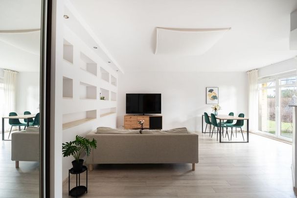 Wilanów, Al. Wilanowska | 3 pokoje + taras 81.57 m² - Photo 1