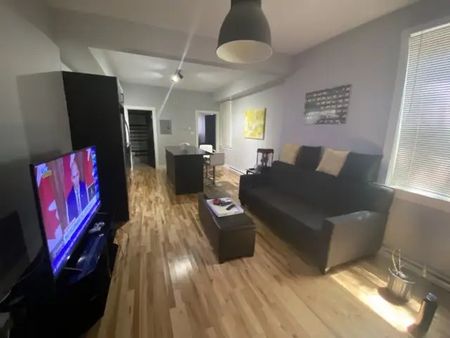 2332 Agricola – 1 BR 1 BATH CHARMING NORTH END APT AVAILABLE JAN 1ST - Photo 2