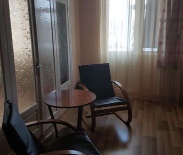 Brancoveanu, Budimex, Metrou 15 minute - Photo 1