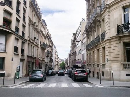 Logement à Paris, Location meublée - Photo 4