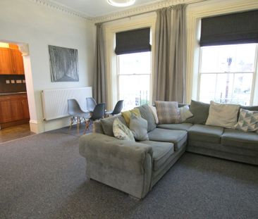 Flat 3, 32 Montpellier Villas, CHELTENHAM GL502XF - Photo 3