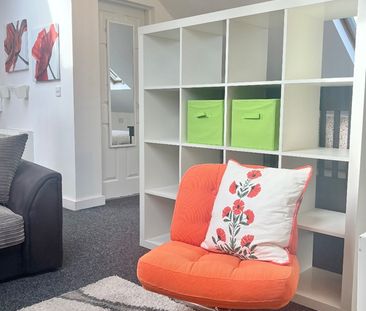 1 Bed Flat, Stafford Road, S2 - Photo 2