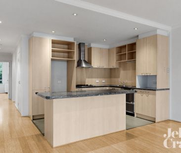 18/3 Sovereign Point Court, Doncaster - Photo 4