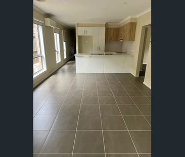 77 Golden Wattle Drive, Mount Duneed, Vic 3217 - Photo 3