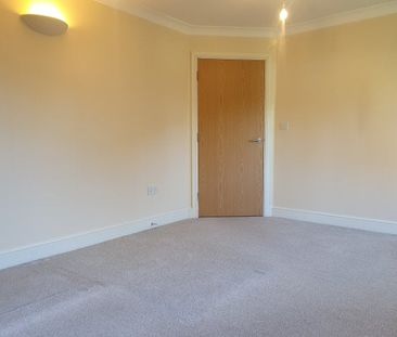 Bowman Lodge, Boyatt Wood - Photo 1