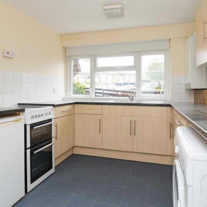 3 bedroom apartment to rent - Photo 1