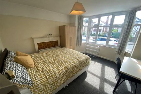 1 bedroom in a house share to rent - Photo 4