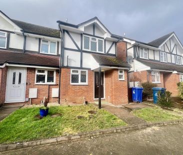 2 bedroom end of terrace house to rent - Photo 4