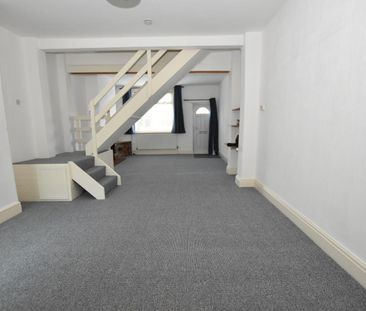 2 bedroom House To Let - Photo 3