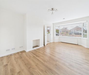 2 bedroom Detached bungalow to rent - Photo 5