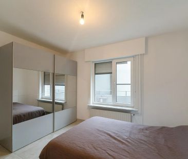 Alleenstaande woning met 2 slaapkamers en inpandige garage - Photo 6