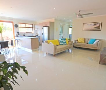 2 Bedroom Unit Near the Broadwater - Photo 1