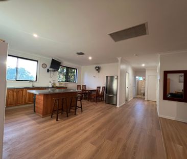 Carlingford - Photo 2