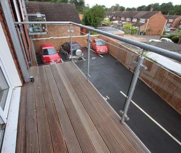 Brookwood, Woking, GU24 - Photo 5