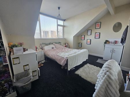 4 bedroom house to rent - Photo 4