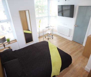 High Specification En-Suite Student Accommodation - Photo 6