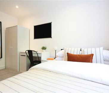 6 bedroom house to rent - Photo 4