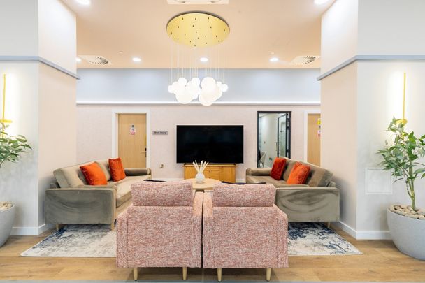 Studio Flat, Birmingham, B1 - Photo 1